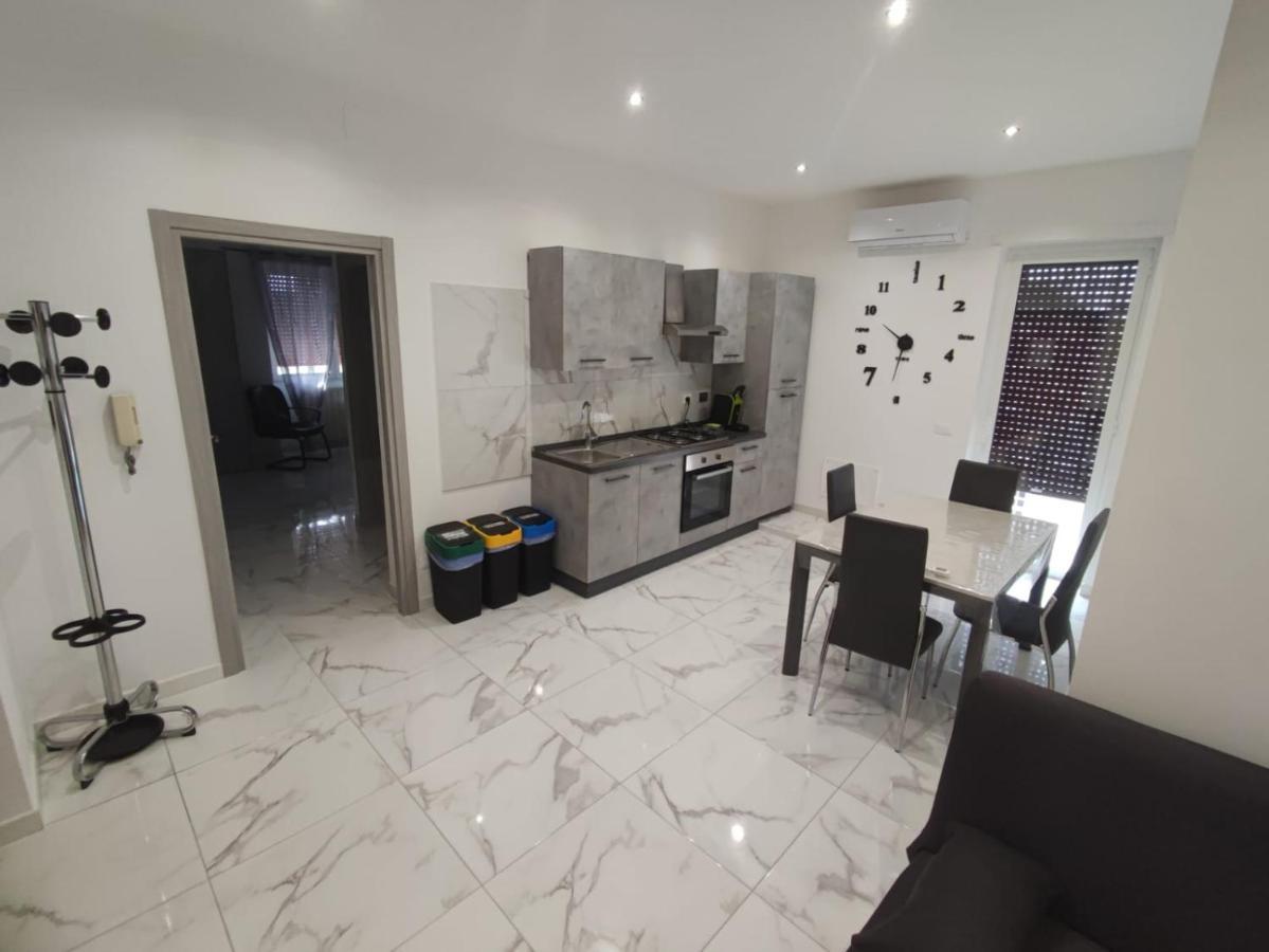 Intero Appartamento Casa Vacanze "Il Pino" Roma Infernetto Exterior foto